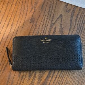 Kate Spade Black Textured Wallet